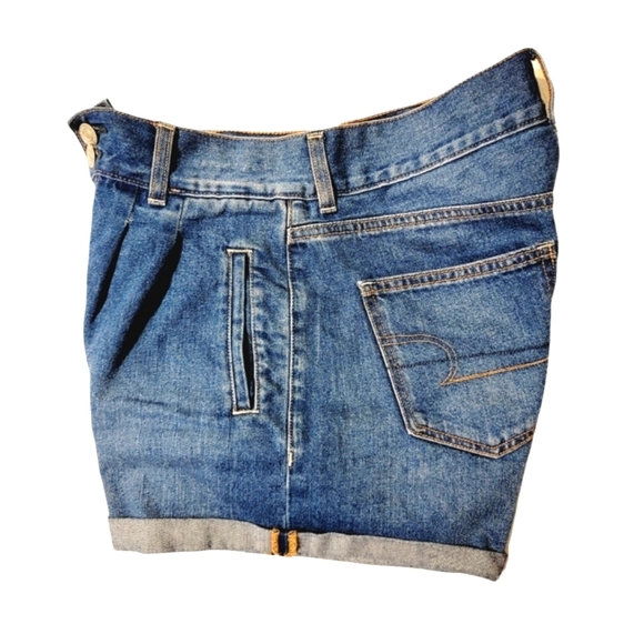 American Eagle pleated front denim mom shorts - Picture 7 of 10